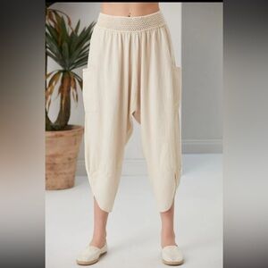 Women's Cream Harem Capris
